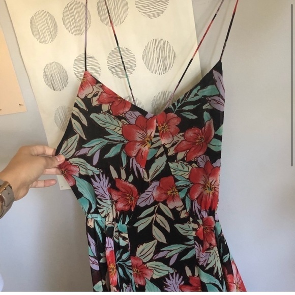 Forever 21 NWT Floral Hawaiian Mini Summer Dress - Picture 3 of 5